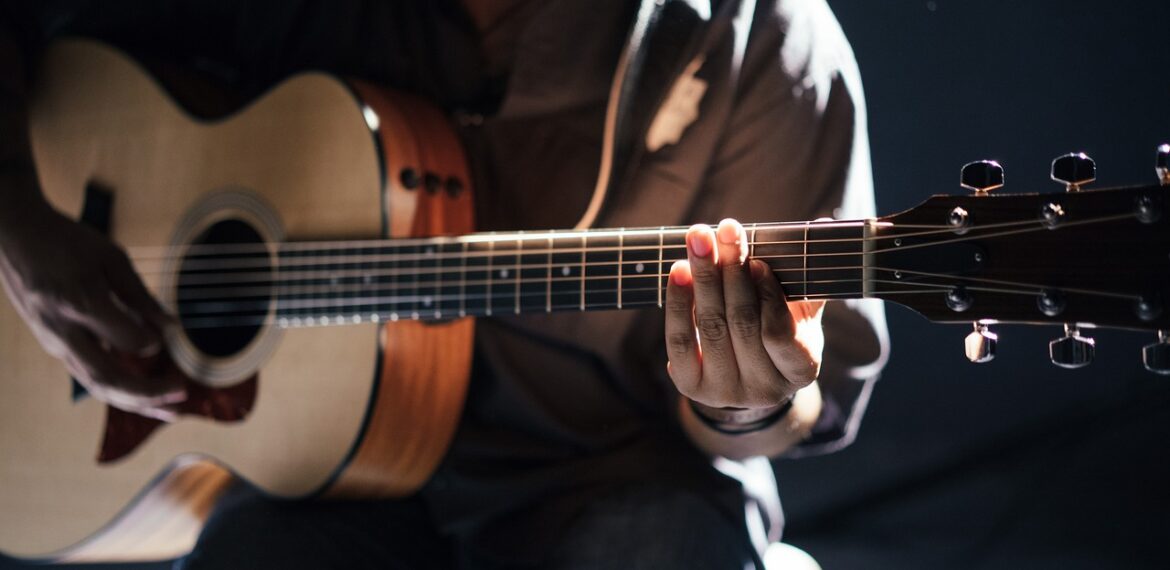 Akustisk guitar