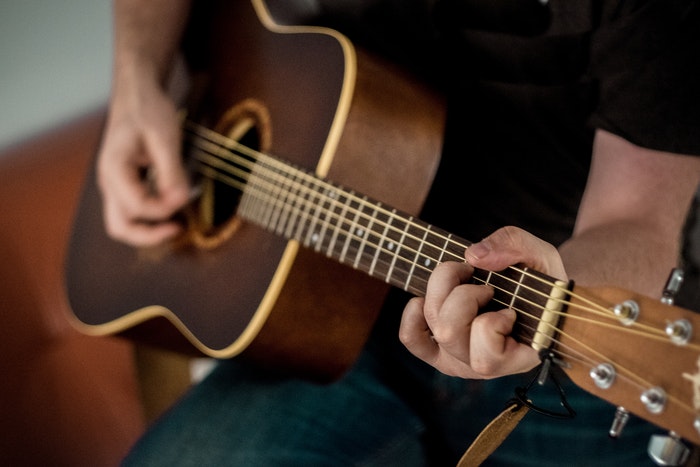 Gøre dit bands musik tilgængelig på streamingtjenesterne